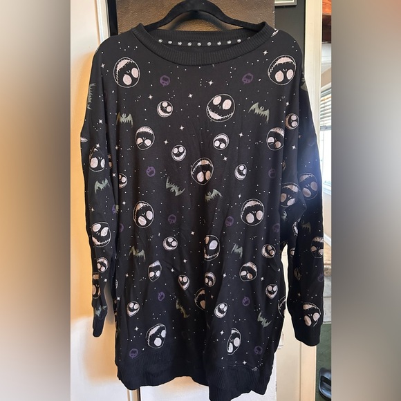 Disney Other - Disney Black Nightmare Before Christmas Sleeping shirt